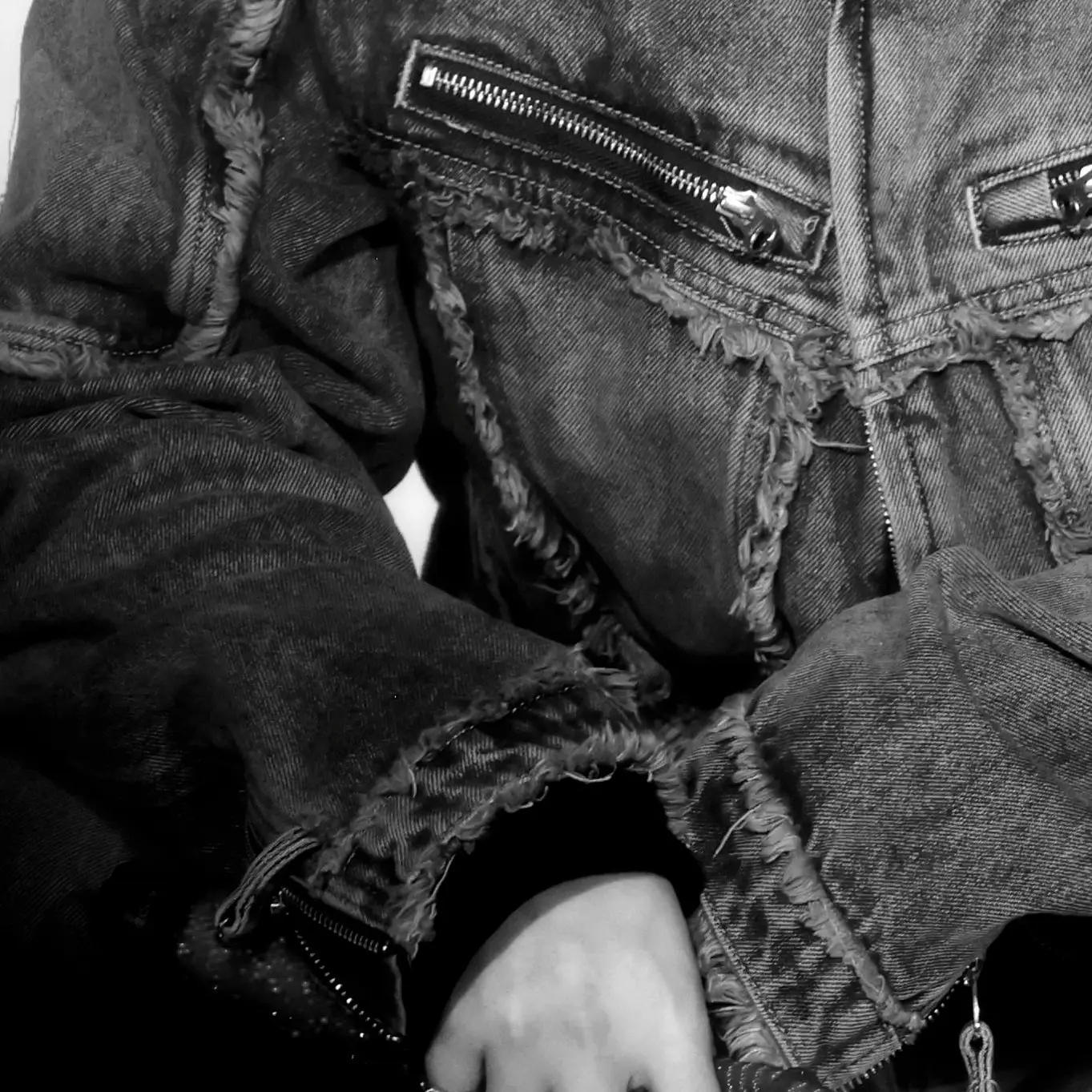 wooza의 L.J.H