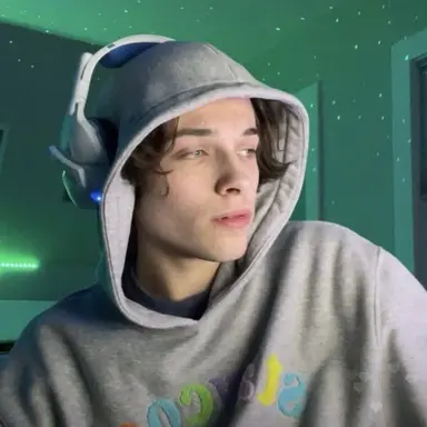 Profile image of Chris Sturniolo