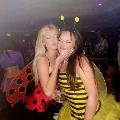 Profile image of Cassie-one on the right