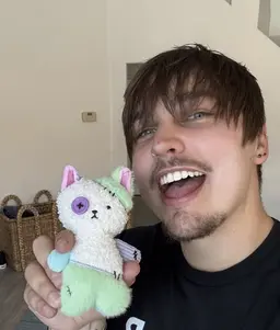 Profile image of Colby Brock