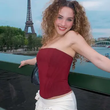 Profile image of Sofie Dossi