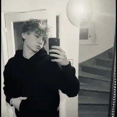 Profile image of Ryan