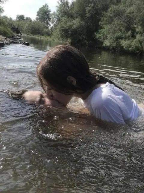 AstuteSmoke7245의 Can Ash Fall In The Water?