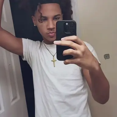 Profile image of isaiah