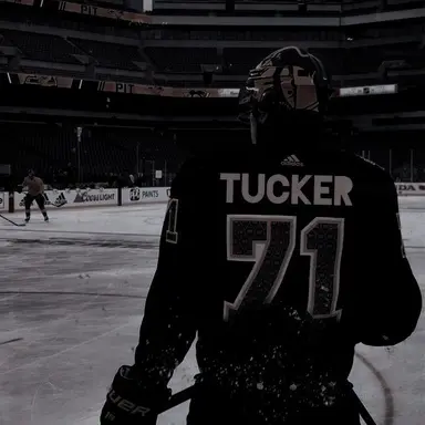 Profile image of Charlie Tucker