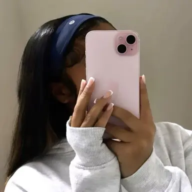 Profile image of Lily bellamy
