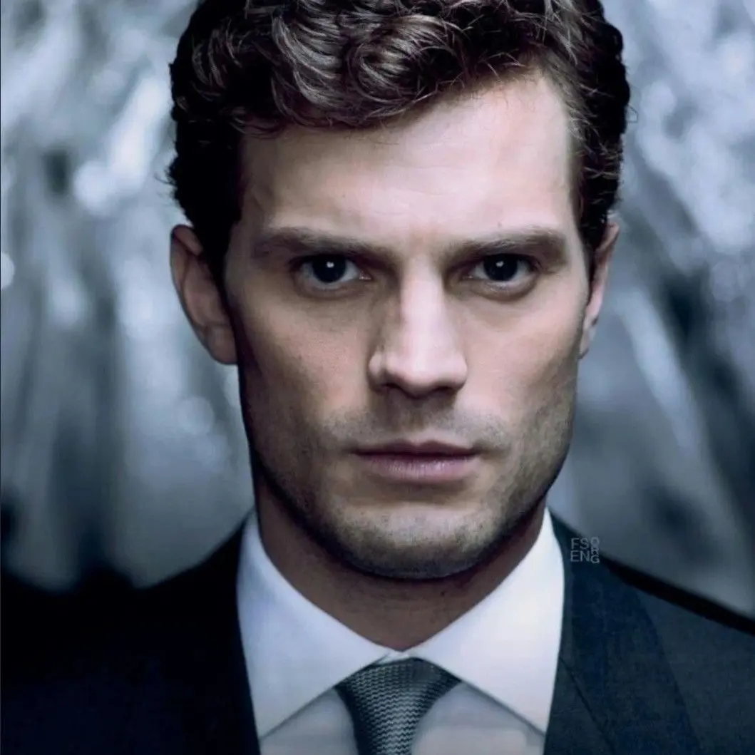 WickedVirus6782의 Mr. Grey Will See You