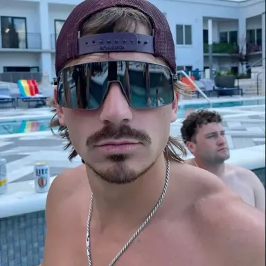 Profile image of Riley