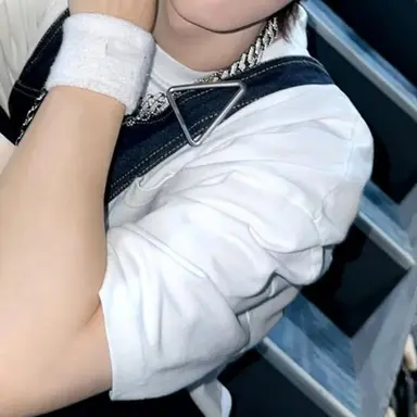 Profile image of RW