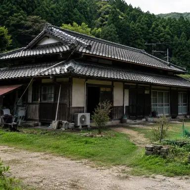 Profile image of どこにでもある家庭