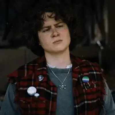 PutridSwine3190의 Gareth Emerson