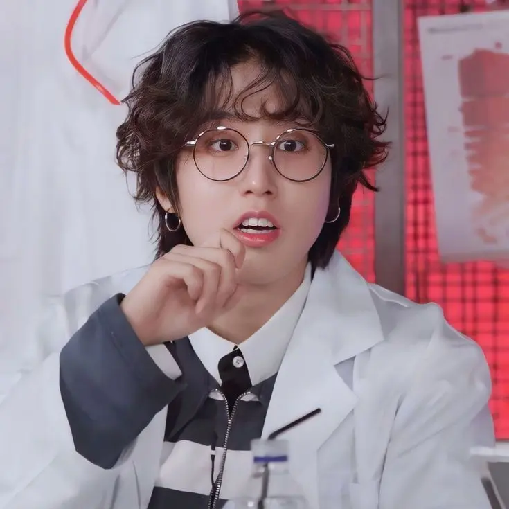 skzic의 cute little scientist