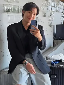 Profile image of Jung Hoseok