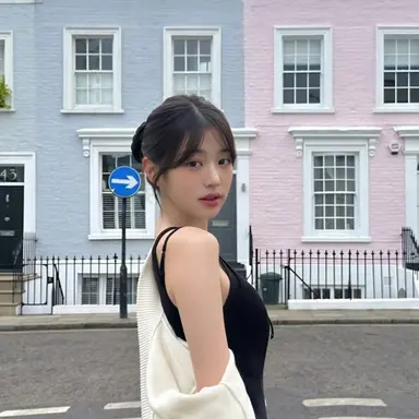 Profile image of Jang Wonyoung