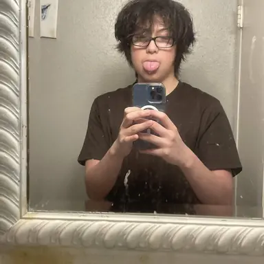 Profile image of Arian L.