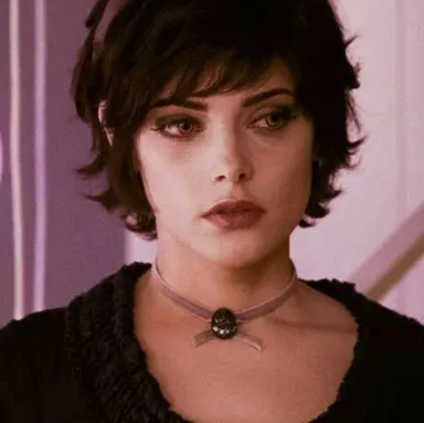 Profile image of Alice Cullen