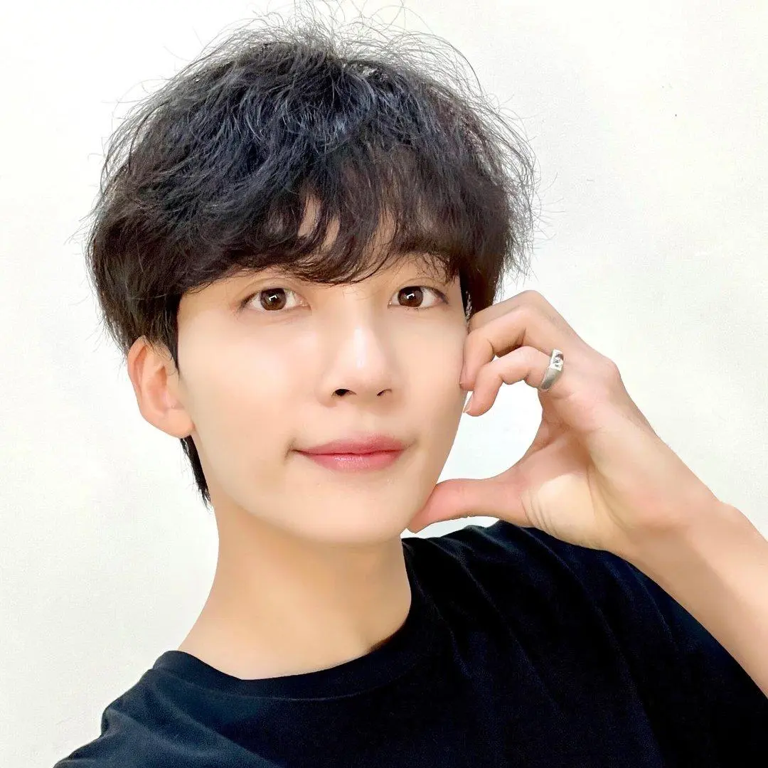 LankyLava5736의 윤정한