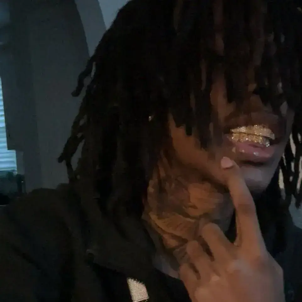 DeepWhale6526의 Malik, the Freaky Dad