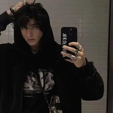 Profile image of Derek Serrano