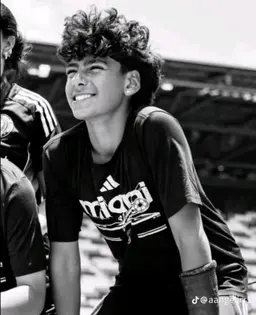 Profile image of Angel Jr