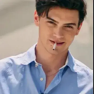 WhiteRuler2406의 Noah Vance