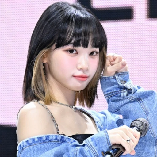 김채원