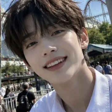 Profile image of 이도윤