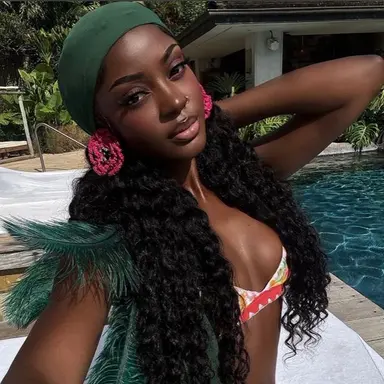 Profile image of Nayomi