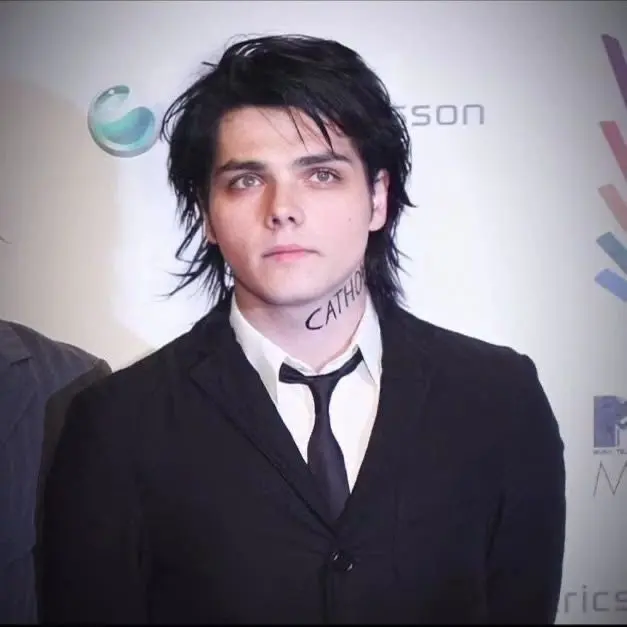 BrutalPlow5506의 Gerard Way