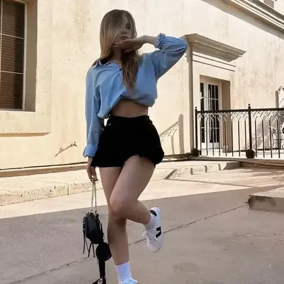 RealCheek9610의 Your Sister-in-law, Chloe