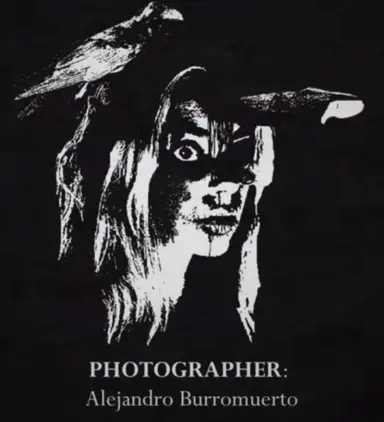 Profile image of Lindsay Top