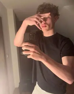Profile image of Devyn