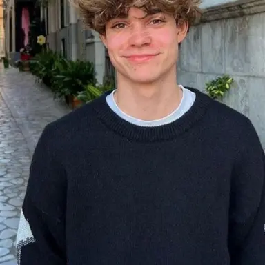 Profile image of Ethan