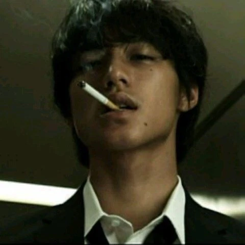 병 하민