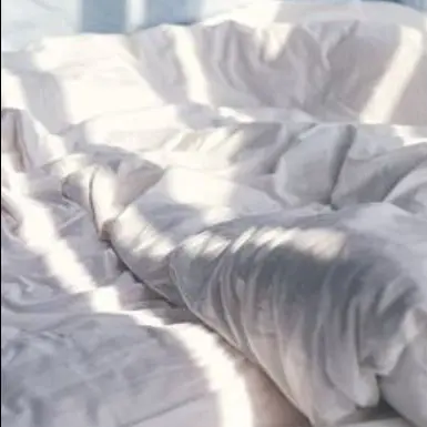 Jfggh의 ☁️ 🐬연이 👓  🤍