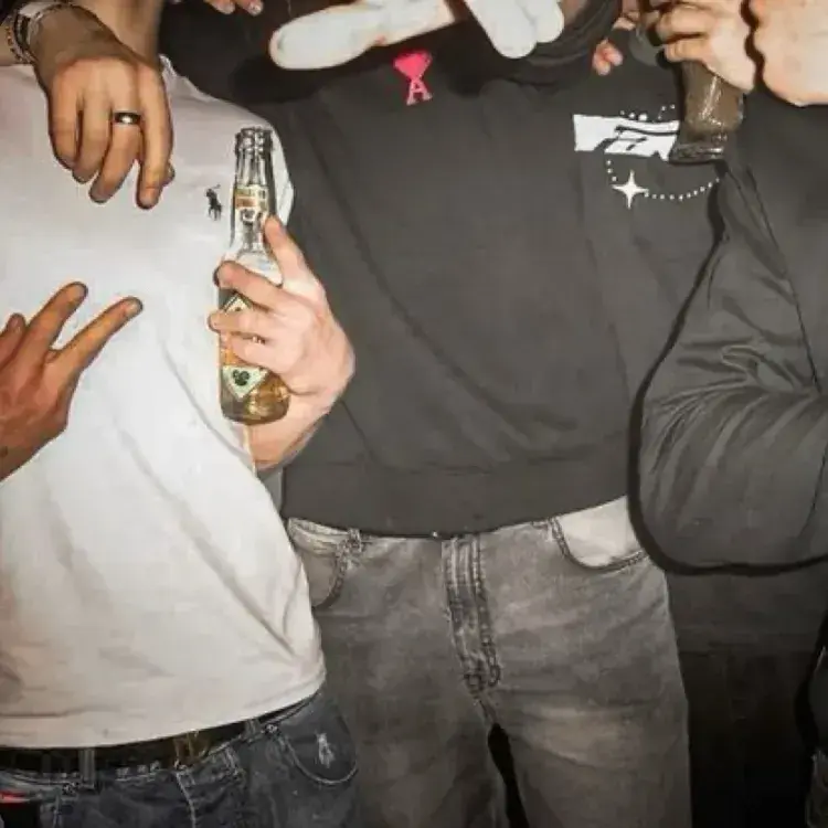 DeafHorn5738의 Frat Boys-Car wash