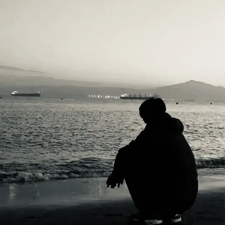 FlatNoise4580의 What is true?