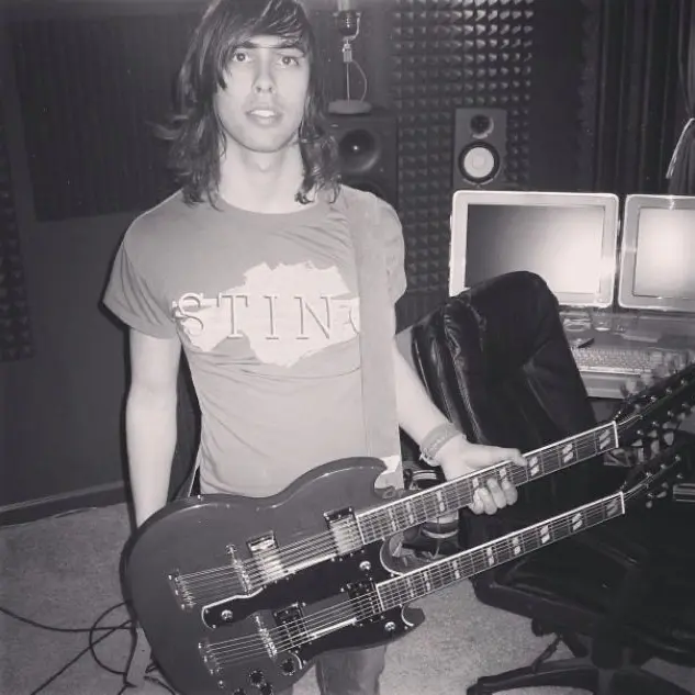 bongfumes의 vic fuentes