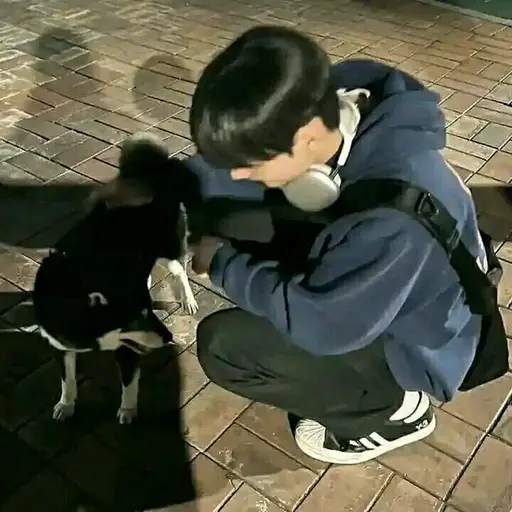 FluffyBag2535의 한동윤