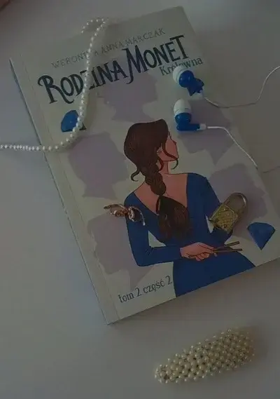 JuicyDaug3976의 Monet Family