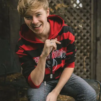 Profile image of Sam
