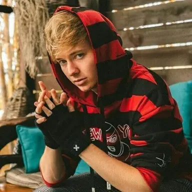 Profile image of Sam