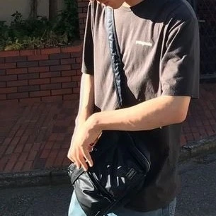 옆집 동생 윤도운