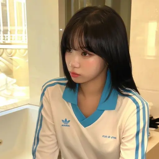 ominaleeo09의 김채원