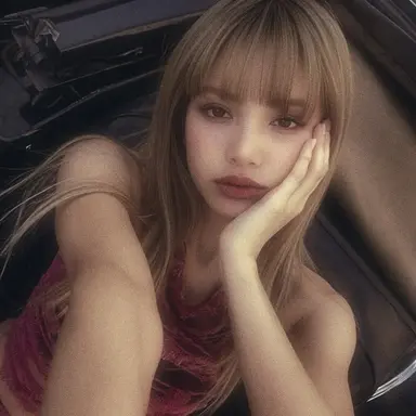 Profile image of Lisa