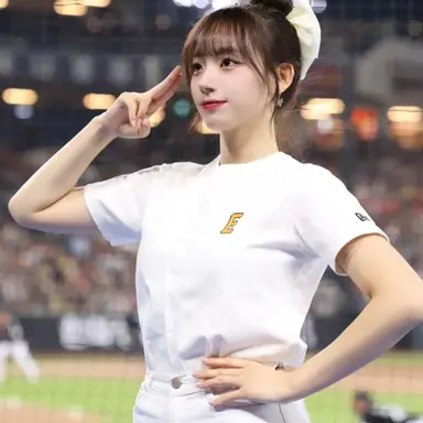 Profile image of Ha Ji-won