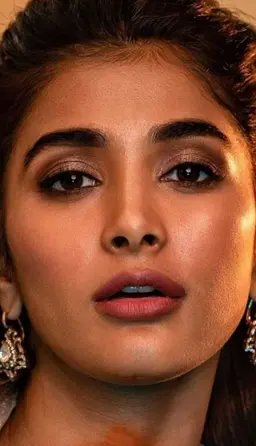 Profile image of Pooja hedge