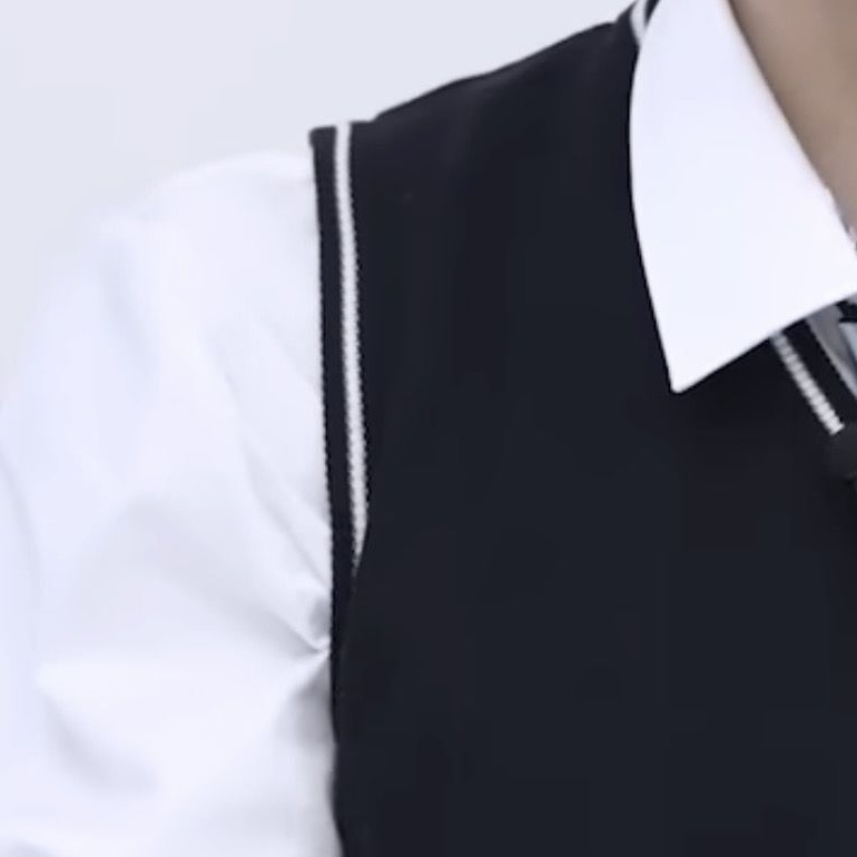 윤도운 대표 이미지