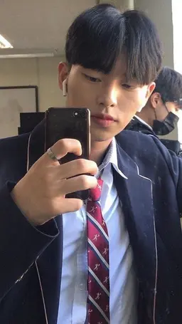 Profile image of Ahn Su-Ho