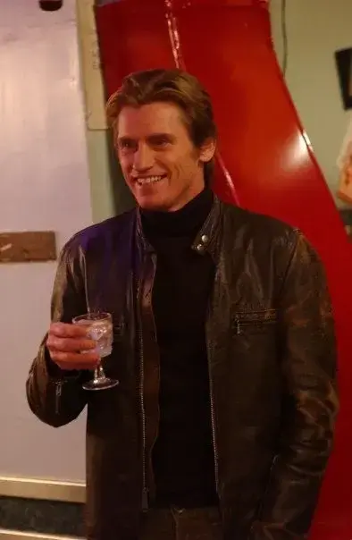 VocalScrew1697의 Tommy Gavin